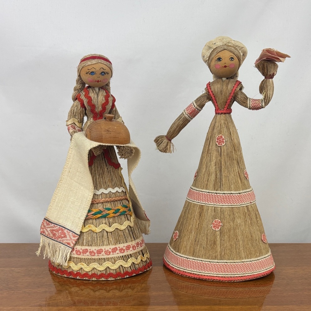 Vintage Russian folk art corn husk wooden hand painted dolls pair